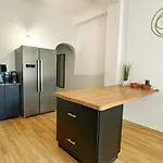 Grand Cosy Family Stay - Centre Historique Avignon