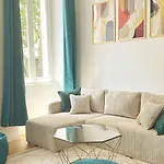 Grand Cosy Family Stay - Centre Historique Avignon